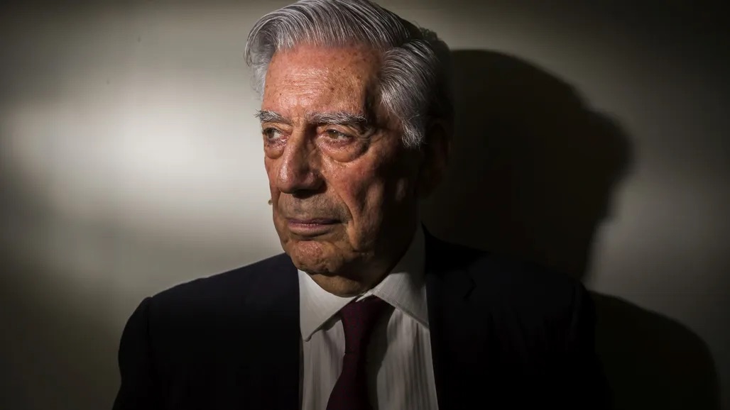 Mario Vargas Llosa Premio Nobel de Literatura